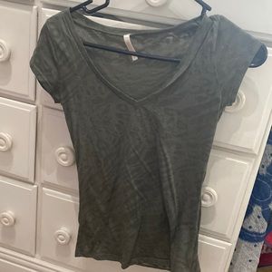 Sheer comfy rue 21 tee